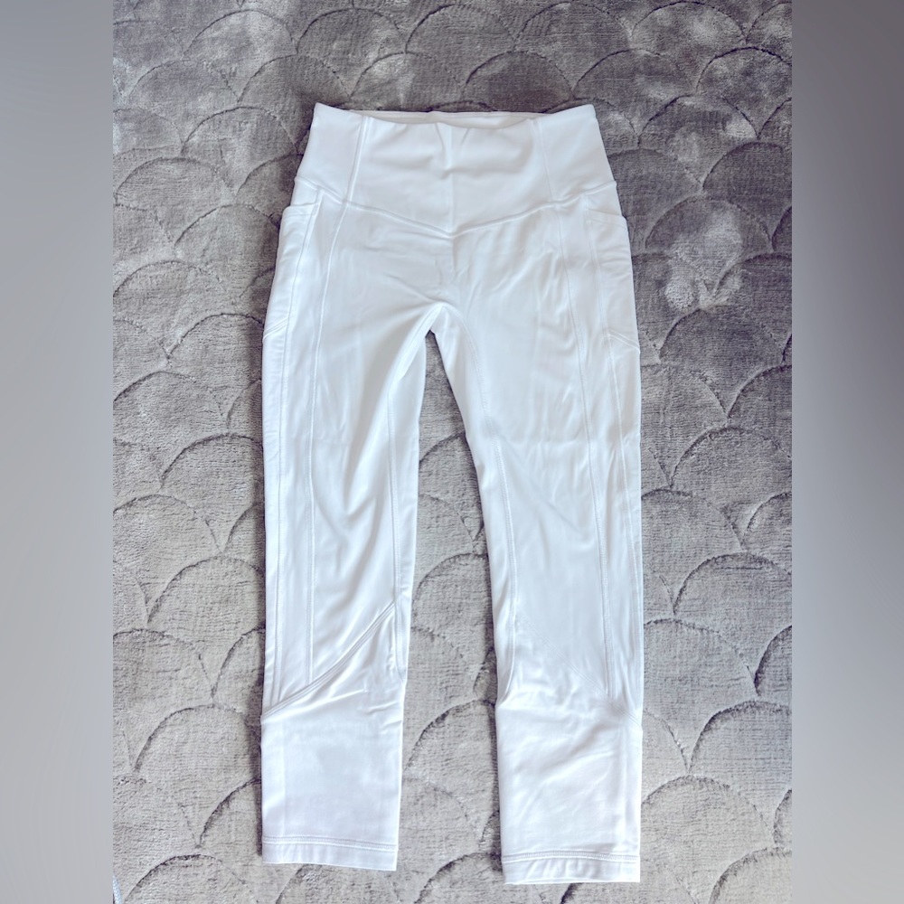 Lululemon White Athletic Crop Pant